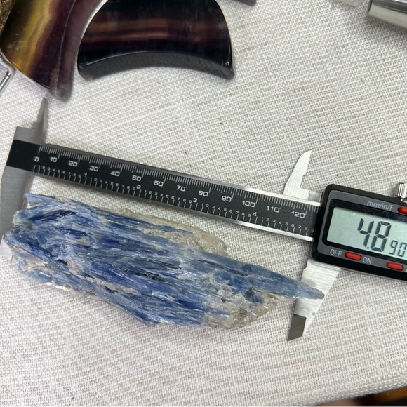 Blue kyanite raw piece (4.8” long) - Picture 4 of 5